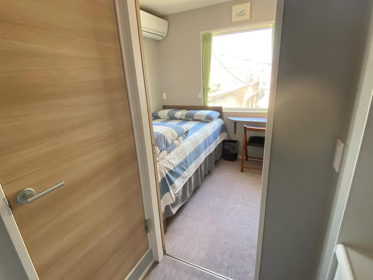Hotel Shinjuku Warm House à Tōkyō Extérieur photo